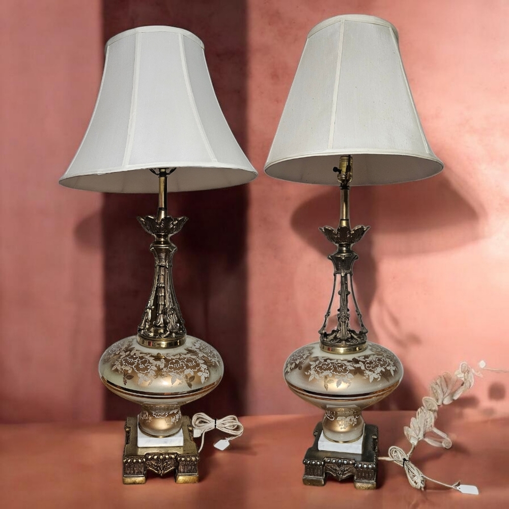 Vintage Hollywood Regency Table Lamps Pair MCM Carl Falkenstein Brass Gilt Glass